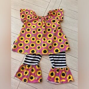 Simply Southern size 3T toddler 2 piece sunflower w/ black and white stripes set